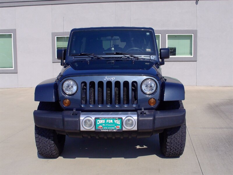 2008 Jeep Wrangler Unlimited Sahara - Photo 2 - Pleasant Valley, MO 64068