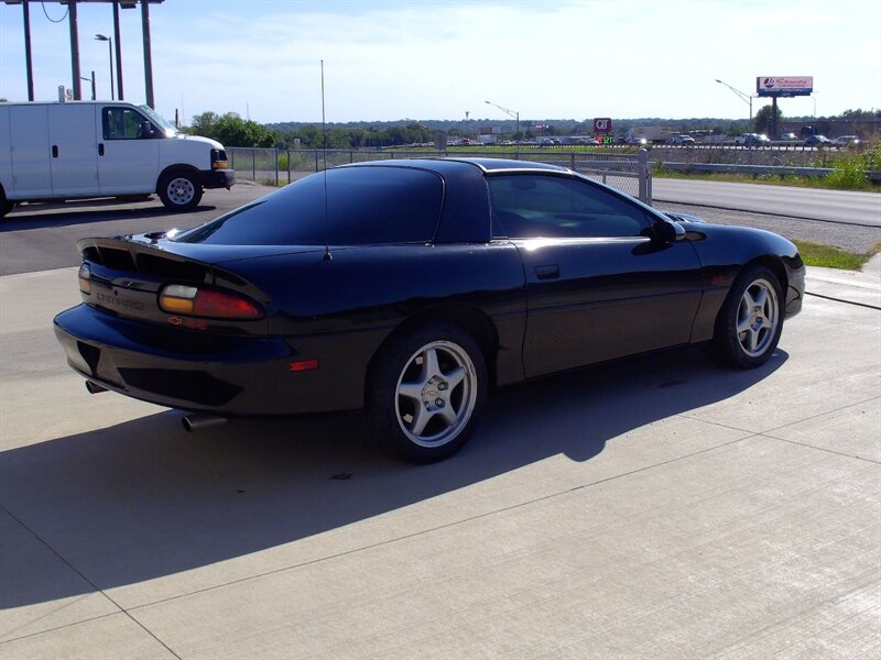1999 Chevrolet Camaro SS   - Photo 5 - Pleasant Valley, MO 64068