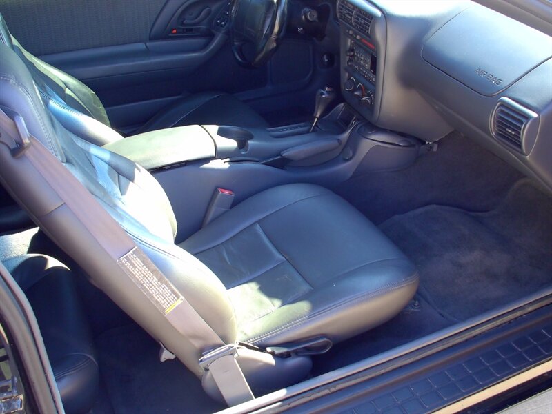 1999 Chevrolet Camaro SS   - Photo 13 - Pleasant Valley, MO 64068