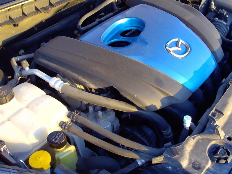 2013 Mazda MAZDA3 i Sport   - Photo 34 - Pleasant Valley, MO 64068