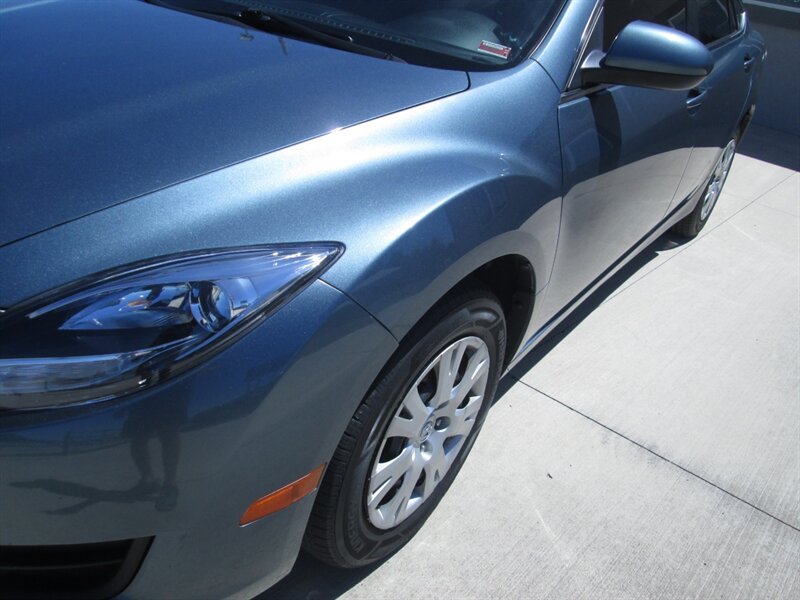 2012 Mazda Mazda6 i Sport   - Photo 19 - Pleasant Valley, MO 64068