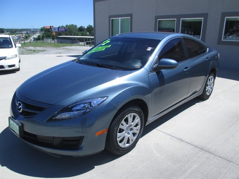 2012 Mazda Mazda6 i Sport   - Photo 1 - Pleasant Valley, MO 64068