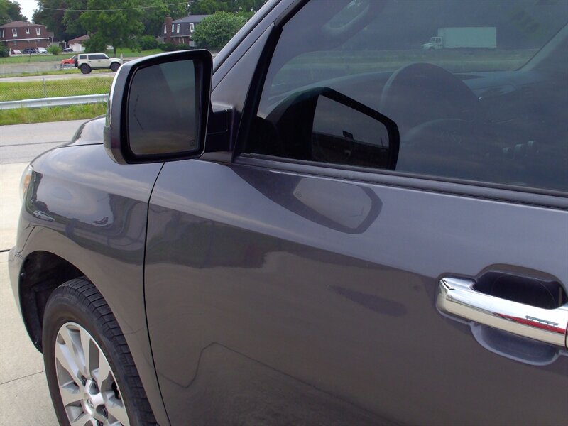 2013 Toyota Sequoia Limited - Photo 25 - Pleasant Valley, MO 64068