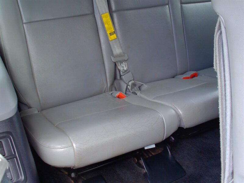 2013 Toyota Sequoia Limited - Photo 20 - Pleasant Valley, MO 64068