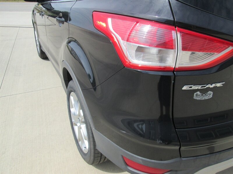 2013 Ford Escape SEL   - Photo 22 - Pleasant Valley, MO 64068