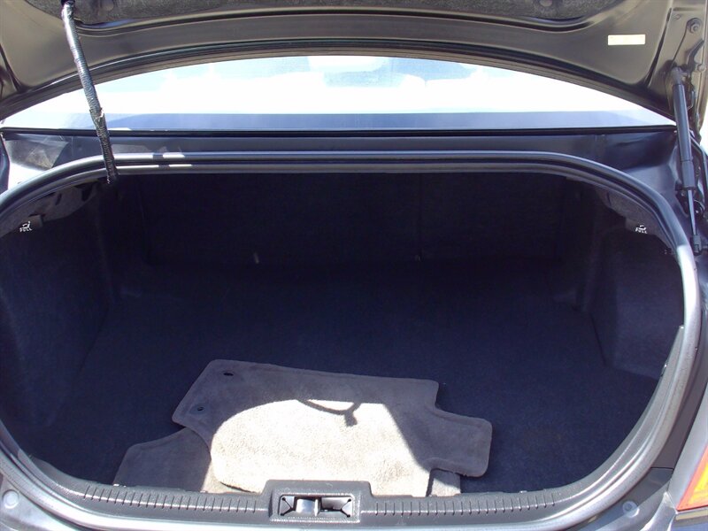 2012 Ford Fusion SE   - Photo 26 - Pleasant Valley, MO 64068