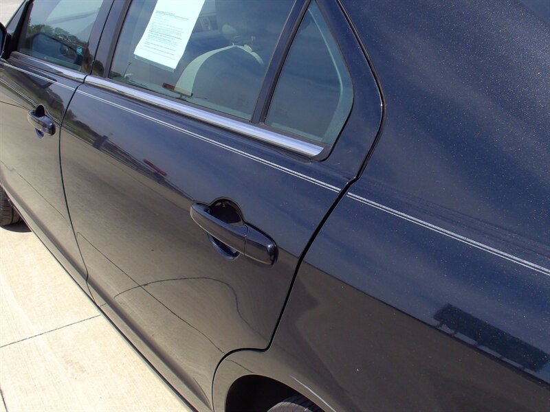 2012 Ford Fusion SE   - Photo 28 - Pleasant Valley, MO 64068