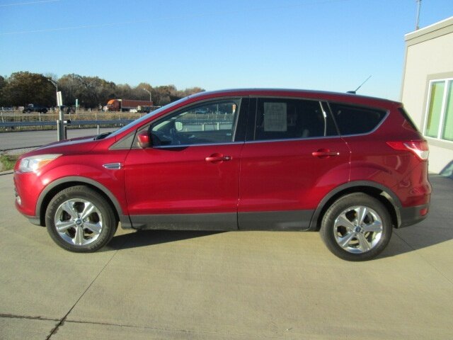 2015 Ford Escape SE   - Photo 8 - Pleasant Valley, MO 64068