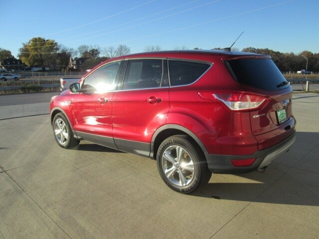 2015 Ford Escape SE   - Photo 7 - Pleasant Valley, MO 64068