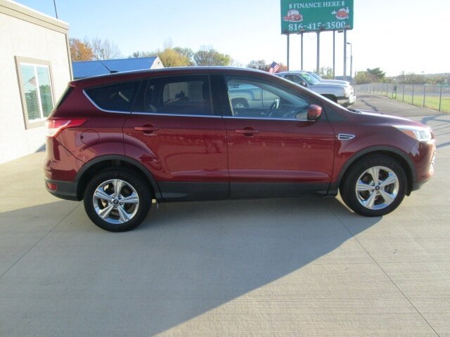 2015 Ford Escape SE   - Photo 4 - Pleasant Valley, MO 64068