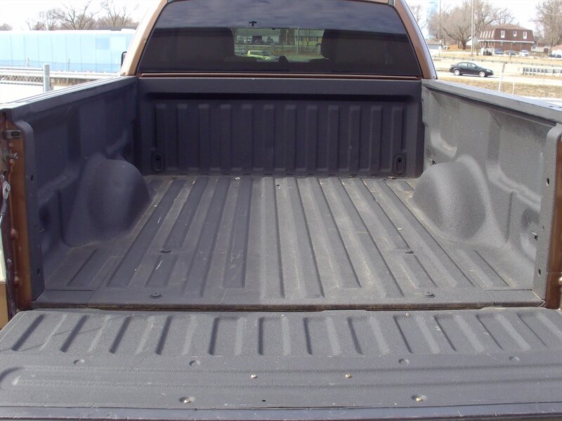 2011 Ford F-150 XL   - Photo 21 - Pleasant Valley, MO 64068