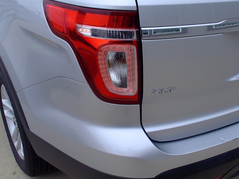 2014 Ford Explorer XLT - Photo 25 - Pleasant Valley, MO 64068