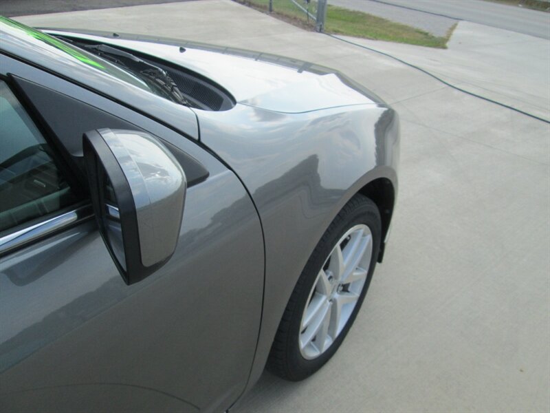 2010 Ford Fusion SEL   - Photo 31 - Pleasant Valley, MO 64068