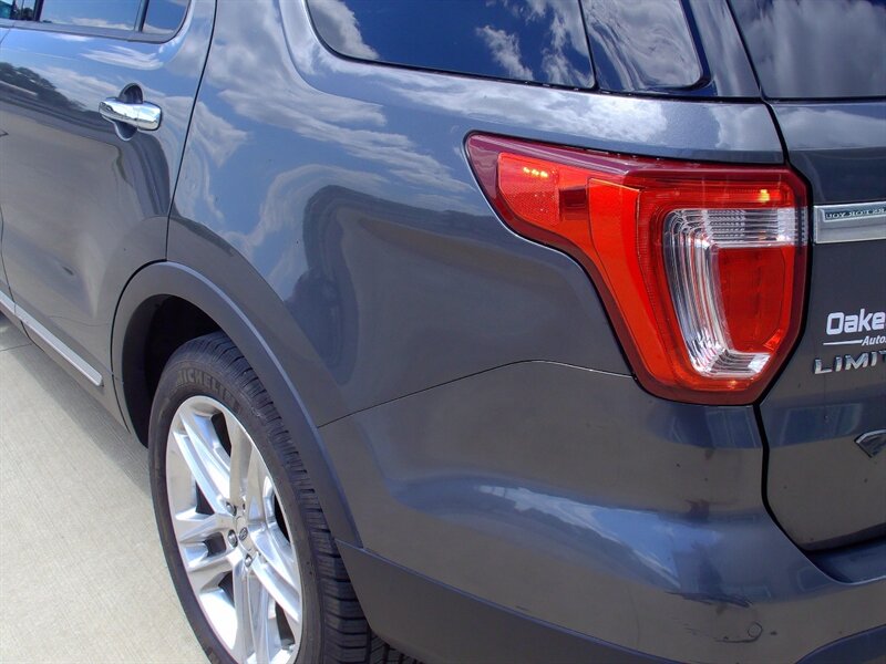 2016 Ford Explorer Limited   - Photo 23 - Pleasant Valley, MO 64068