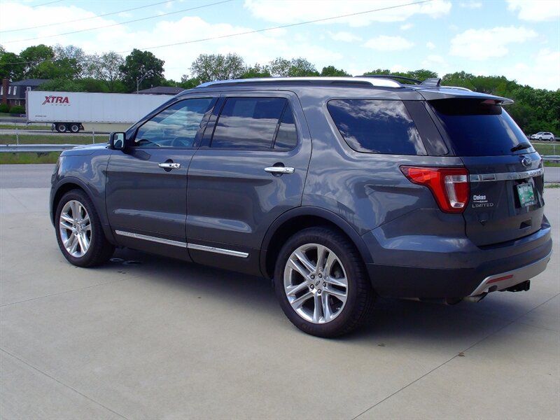 2016 Ford Explorer Limited   - Photo 6 - Pleasant Valley, MO 64068