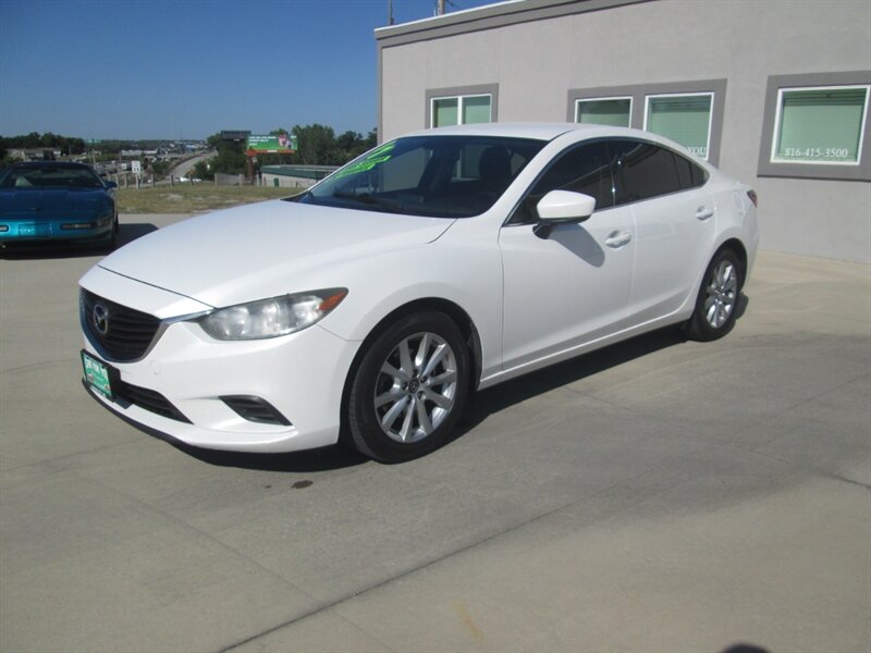 2017 Mazda Mazda6 Sport   - Photo 1 - Pleasant Valley, MO 64068