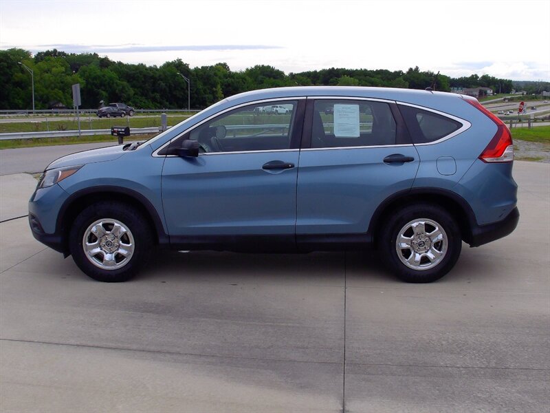 2014 Honda CR-V LX - Photo 8 - Pleasant Valley, MO 64068