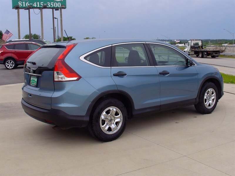 2014 Honda CR-V LX - Photo 5 - Pleasant Valley, MO 64068