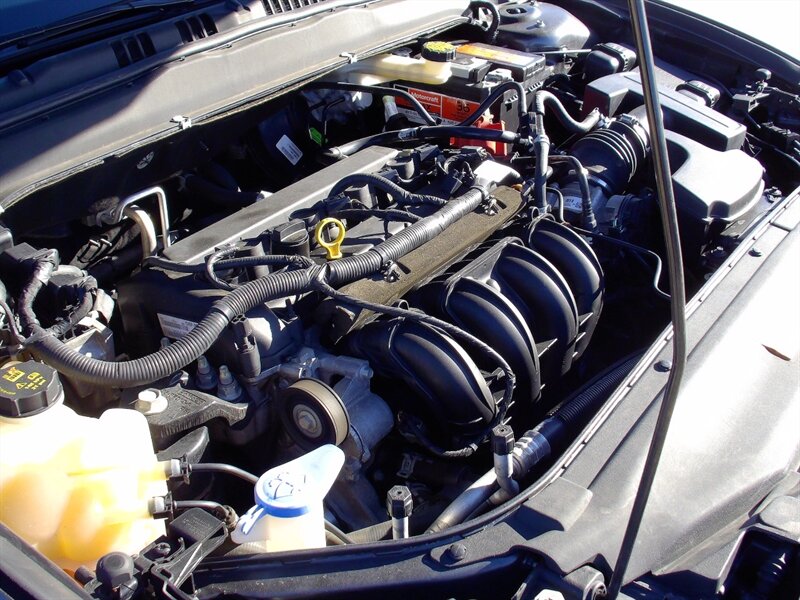 2016 Ford Fusion SE   - Photo 35 - Pleasant Valley, MO 64068