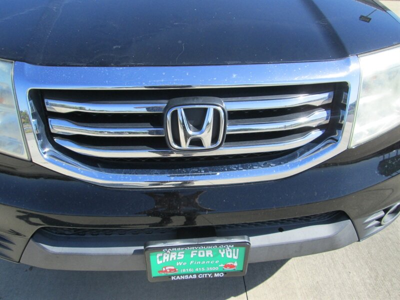 2012 Honda Pilot Touring   - Photo 28 - Pleasant Valley, MO 64068