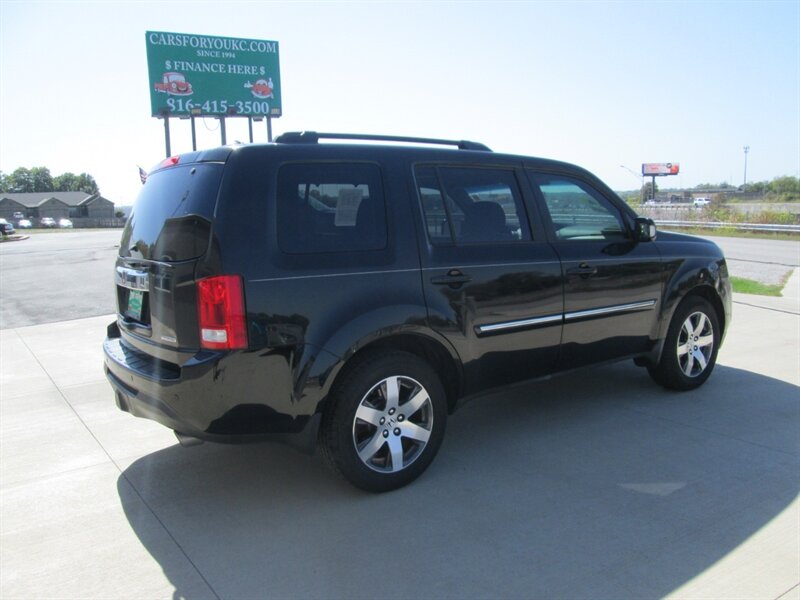 2012 Honda Pilot Touring   - Photo 5 - Pleasant Valley, MO 64068