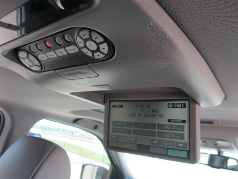 2012 Honda Pilot Touring   - Photo 21 - Pleasant Valley, MO 64068