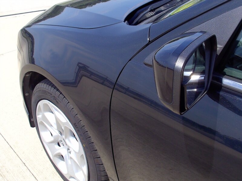 2011 Ford Fusion SE   - Photo 26 - Pleasant Valley, MO 64068