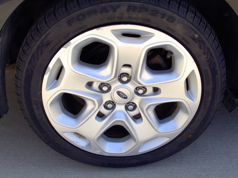 2011 Ford Fusion SE   - Photo 35 - Pleasant Valley, MO 64068