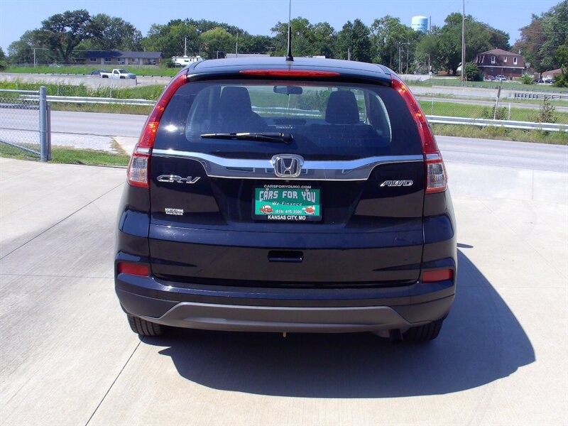 2015 Honda CR-V LX - Photo 6 - Pleasant Valley, MO 64068
