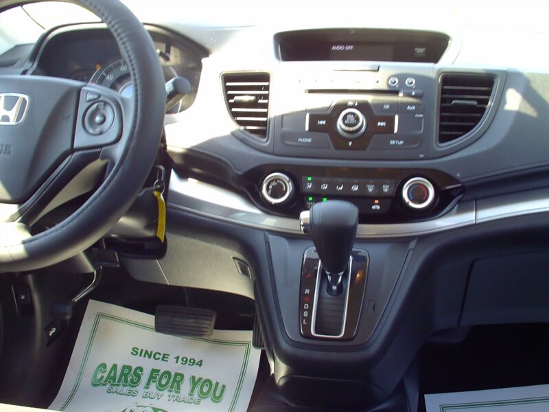 2015 Honda CR-V LX - Photo 19 - Pleasant Valley, MO 64068