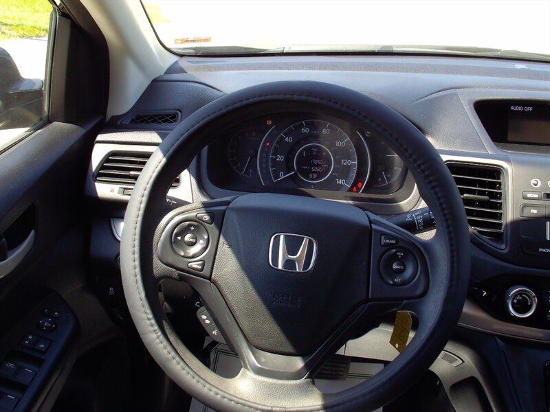 2015 Honda CR-V LX - Photo 20 - Pleasant Valley, MO 64068