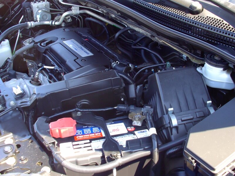 2015 Honda CR-V LX - Photo 36 - Pleasant Valley, MO 64068