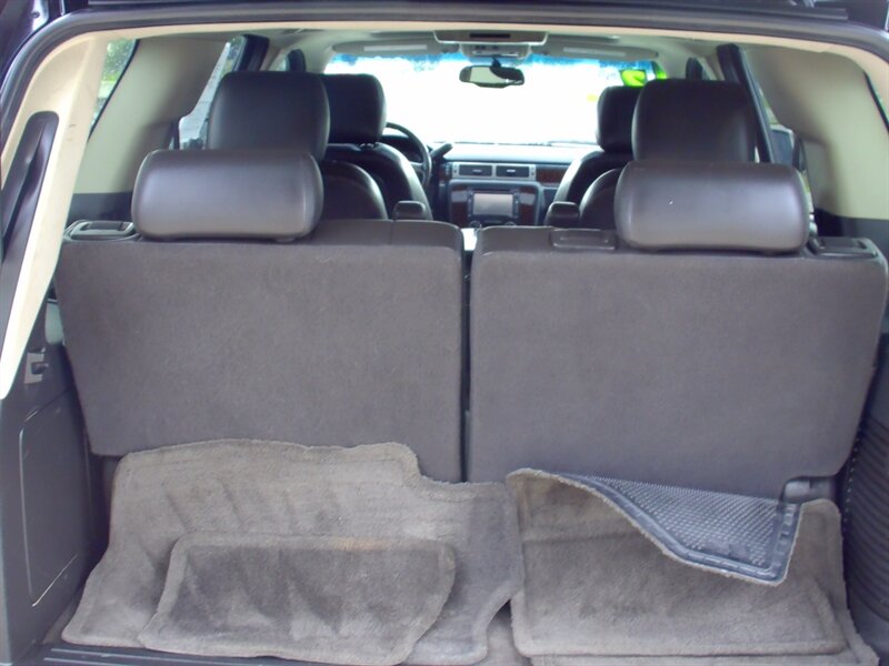 2012 GMC Yukon Denali   - Photo 25 - Pleasant Valley, MO 64068