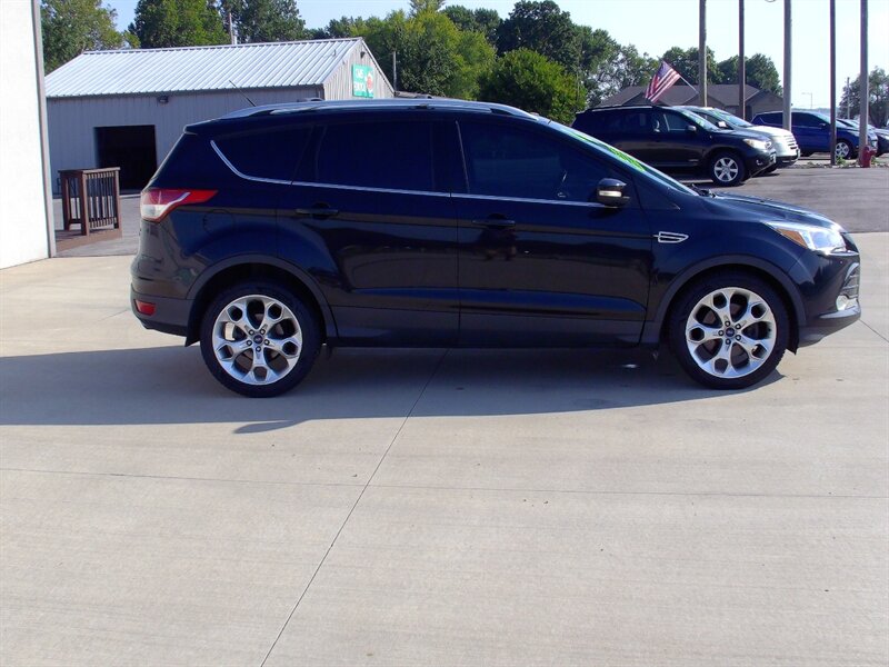 2014 Ford Escape Titanium - Photo 4 - Pleasant Valley, MO 64068
