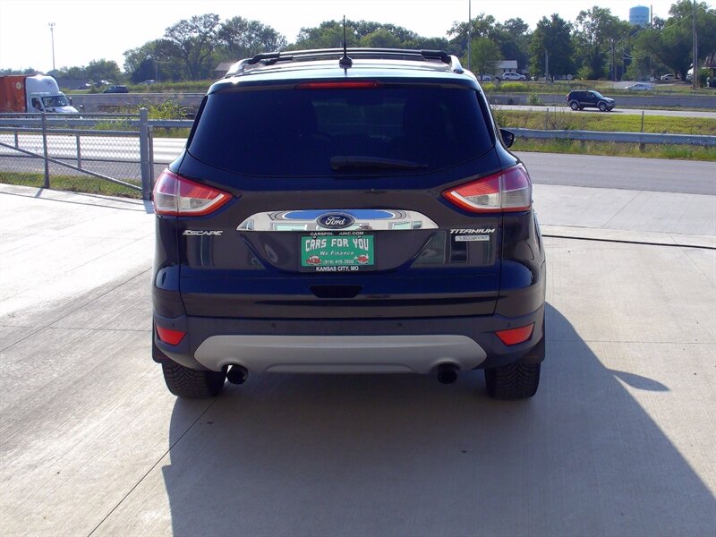 2014 Ford Escape Titanium - Photo 6 - Pleasant Valley, MO 64068