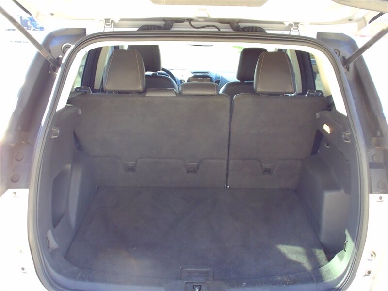 2013 Ford Escape SEL   - Photo 22 - Pleasant Valley, MO 64068