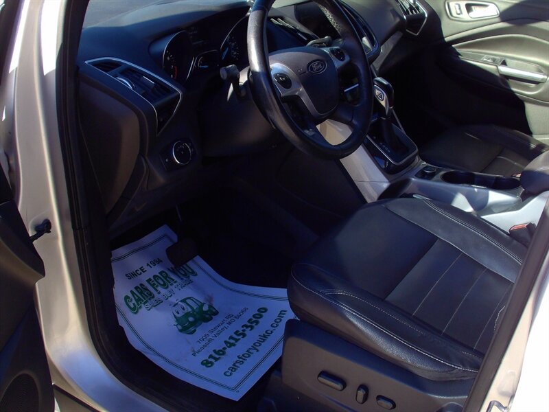 2013 Ford Escape SEL   - Photo 9 - Pleasant Valley, MO 64068