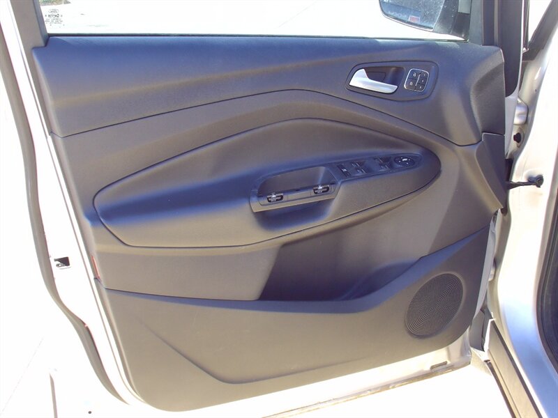 2013 Ford Escape SEL   - Photo 11 - Pleasant Valley, MO 64068