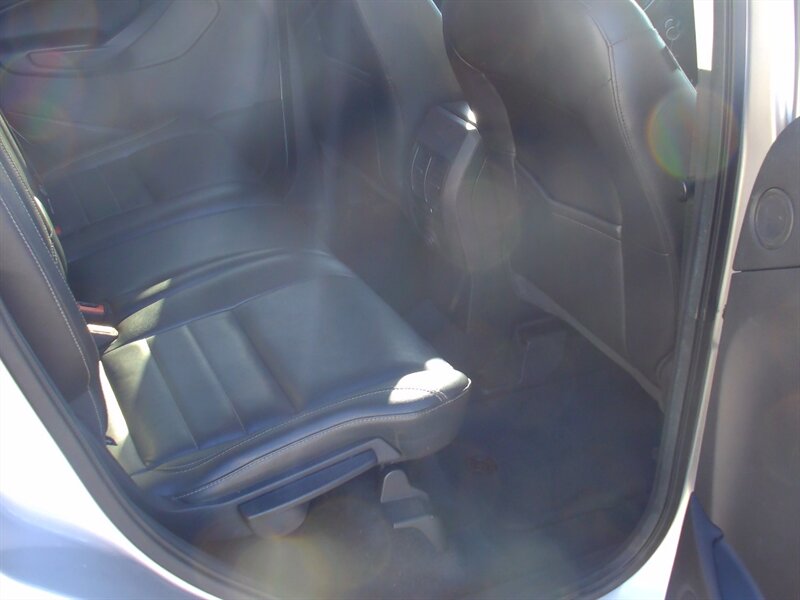 2013 Ford Escape SEL   - Photo 17 - Pleasant Valley, MO 64068