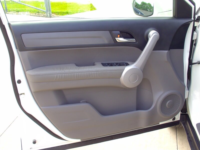 2007 Honda CR-V EX-L - Photo 11 - Pleasant Valley, MO 64068