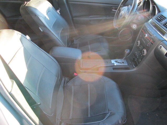 2006 Mazda MAZDA3 S   - Photo 15 - Pleasant Valley, MO 64068