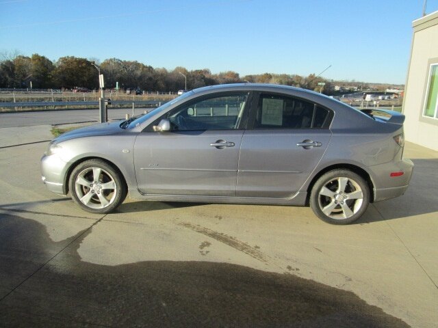 2006 Mazda MAZDA3 S   - Photo 8 - Pleasant Valley, MO 64068