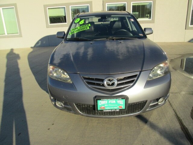 2006 Mazda MAZDA3 S   - Photo 2 - Pleasant Valley, MO 64068