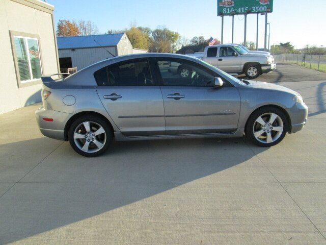 2006 Mazda MAZDA3 S   - Photo 4 - Pleasant Valley, MO 64068