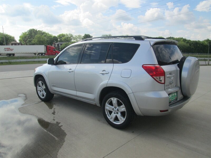 2007 Toyota RAV4 SPORT   - Photo 7 - Pleasant Valley, MO 64068