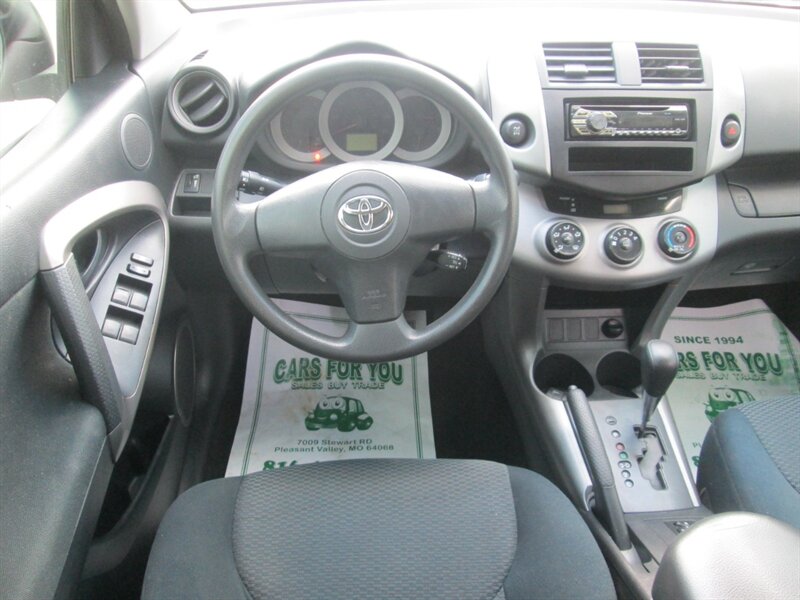 2007 Toyota RAV4 SPORT   - Photo 20 - Pleasant Valley, MO 64068