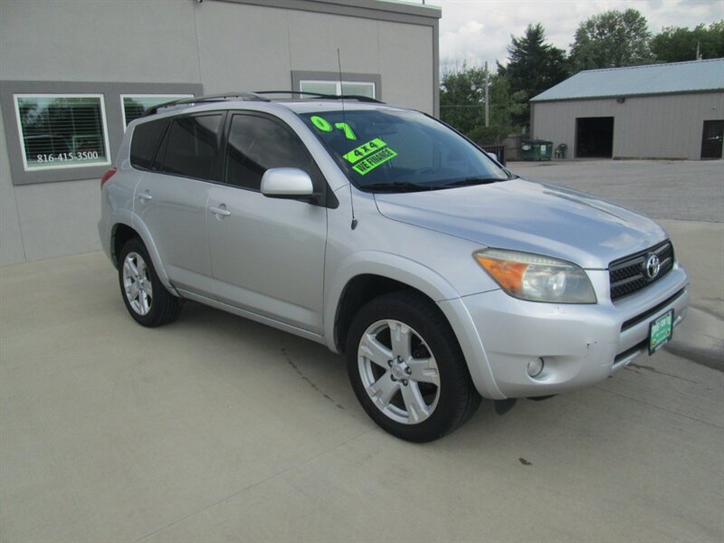 2007 Toyota RAV4 SPORT   - Photo 3 - Pleasant Valley, MO 64068