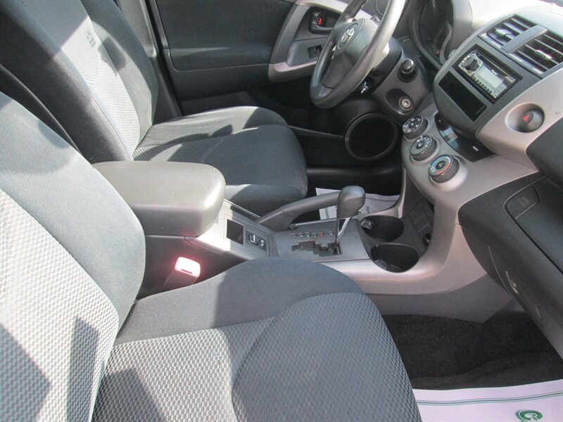 2007 Toyota RAV4 SPORT   - Photo 15 - Pleasant Valley, MO 64068