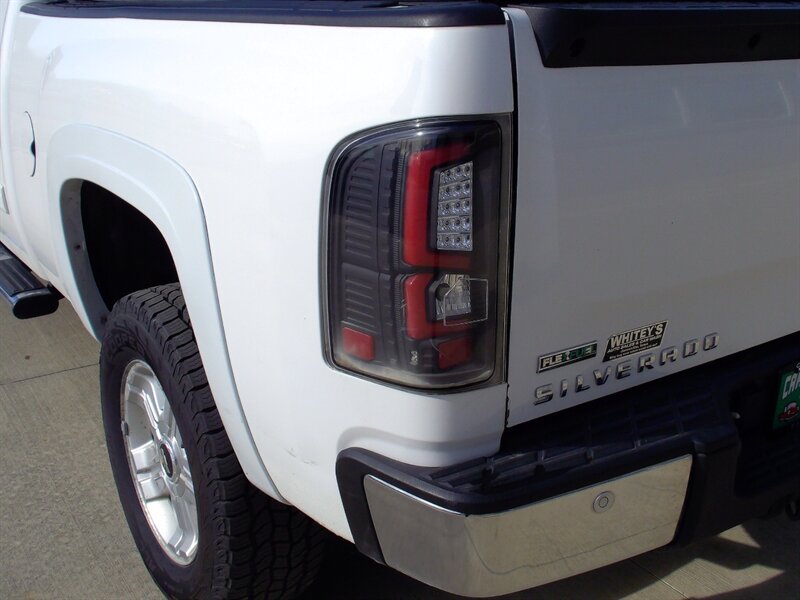 2012 Chevrolet Silverado 1500 LTZ   - Photo 22 - Pleasant Valley, MO 64068