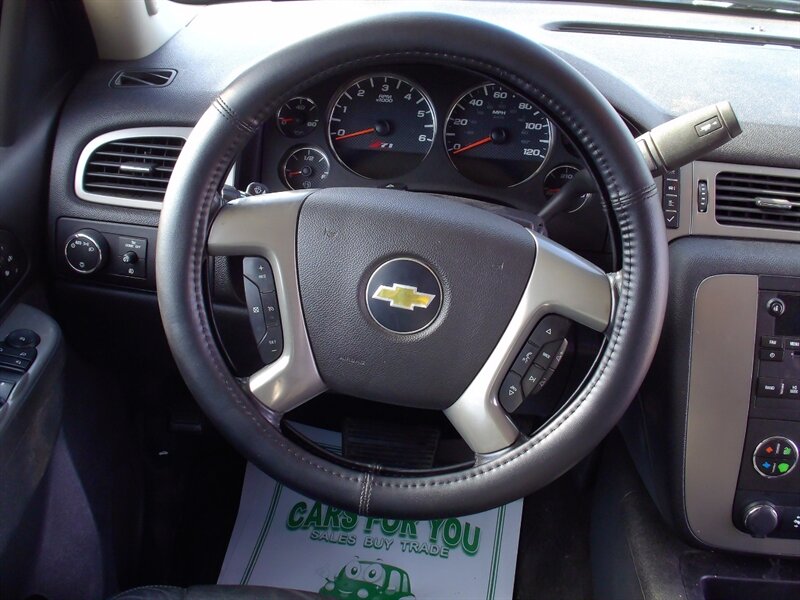 2012 Chevrolet Silverado 1500 LTZ   - Photo 20 - Pleasant Valley, MO 64068